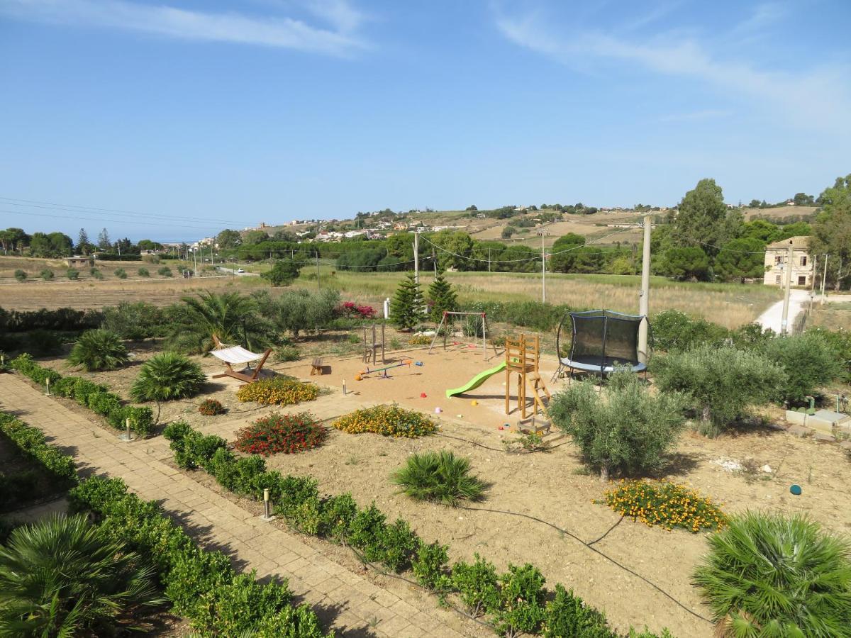 Case Barrera Porto Palo Extérieur photo